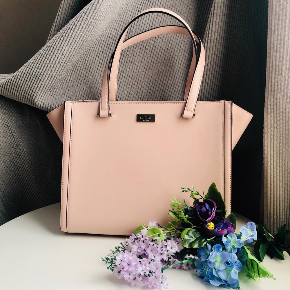 Kate Spade ♠️ Regatta Court Vita Tote